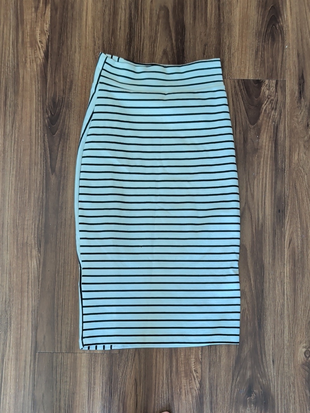 White and Black Striped Pencil Skirt - Sleek Figure-Flattering Style